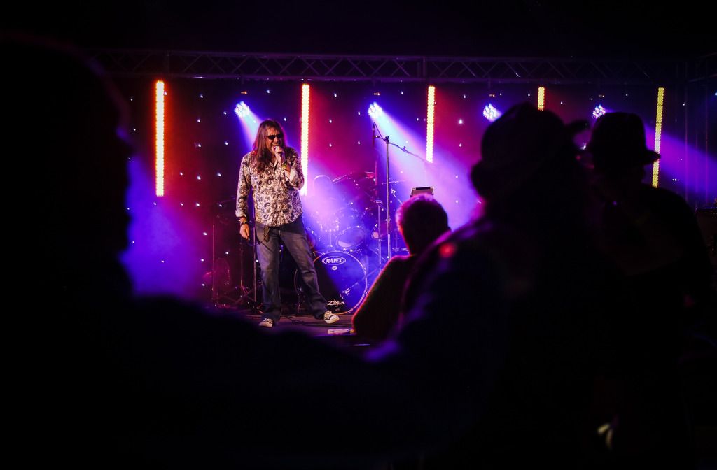 The Stents Photos - The Stents play Busfest, Worcestershire - September 2015