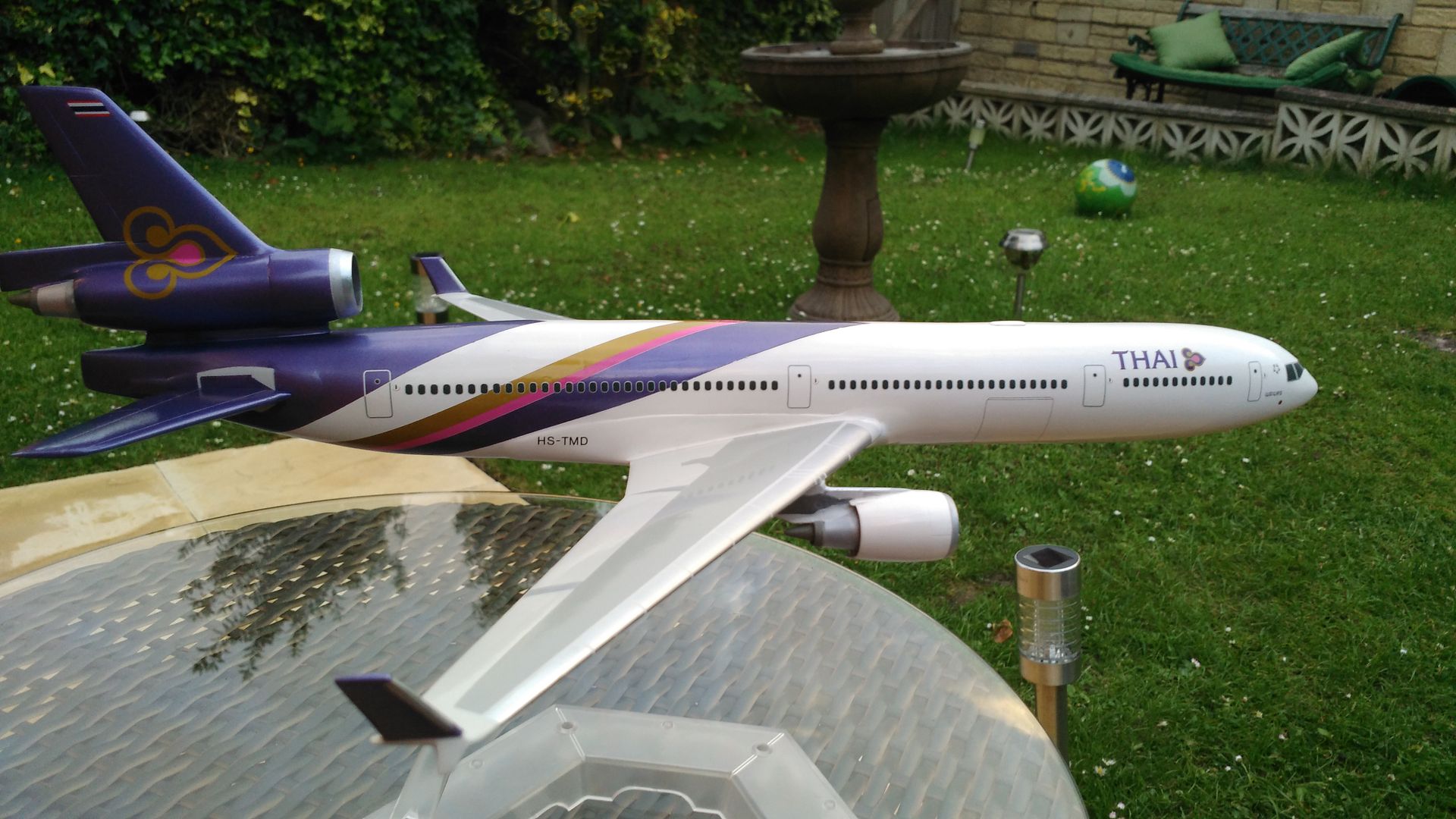 1-144-mcdonnell-douglas-md-11-airfix-dc-10-conversion-ready-for