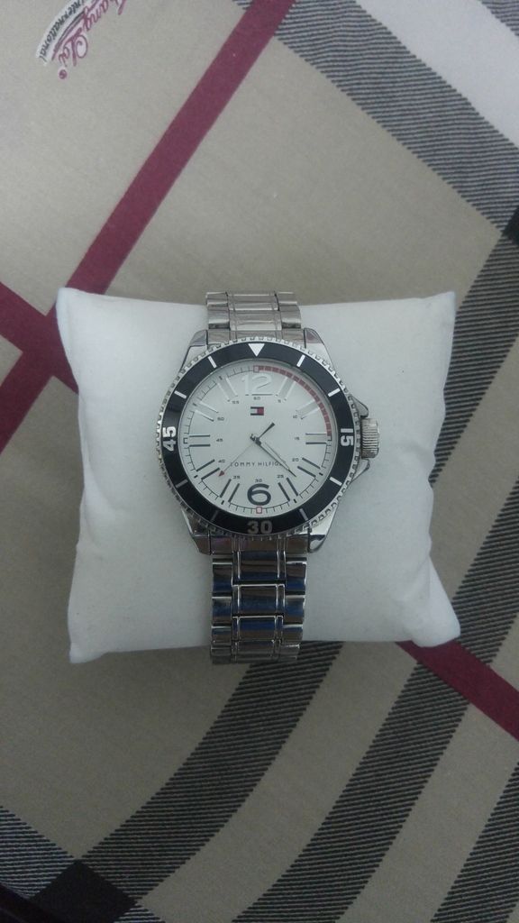 [HCMC] Đồng hồ nam hãng tonny hilfiger, Kenneth Cole  giá quá rẻ - 8